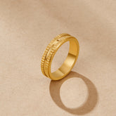 Vioraia Rina Gold Band Ring