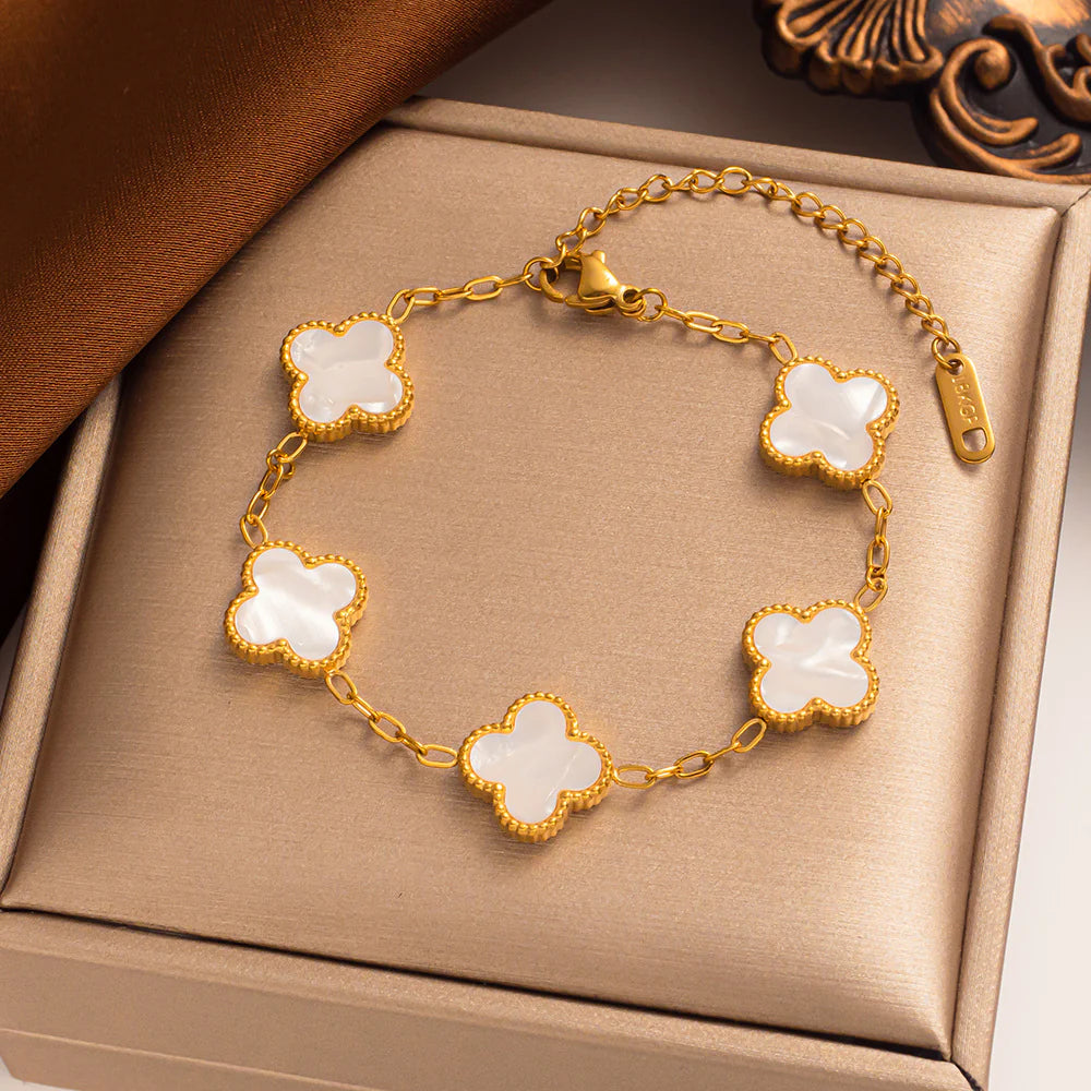 Vioraia Clovers Anklet