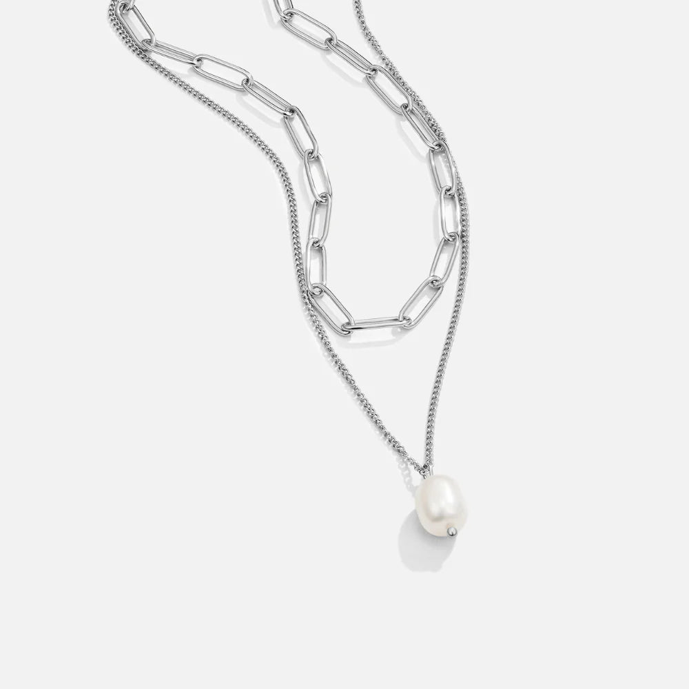 Vioraia Angela Pearl Silver Necklace
