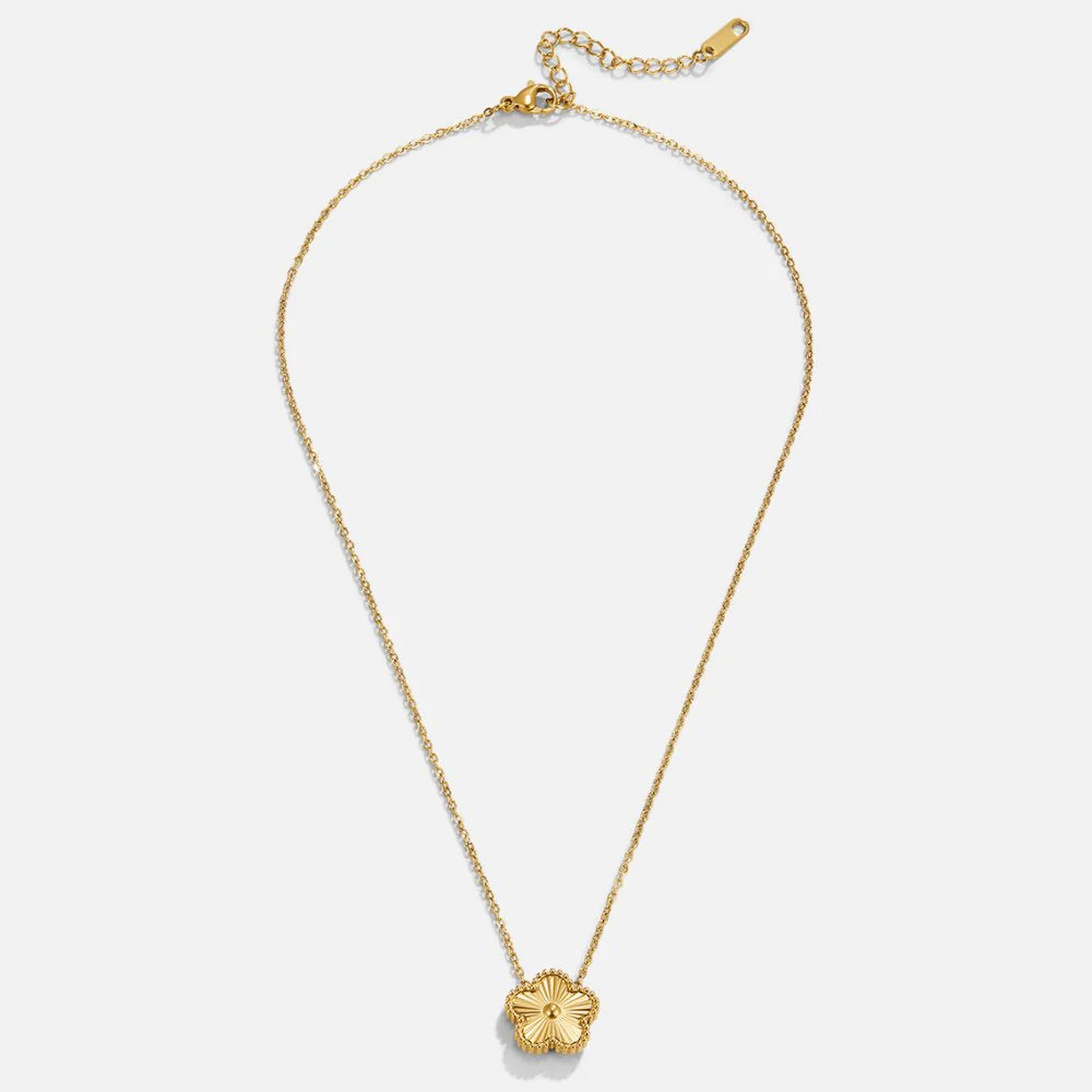 Vioraia Golden Clover Necklace