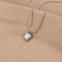 Vioraia Riva Moonstone Pendant Necklace