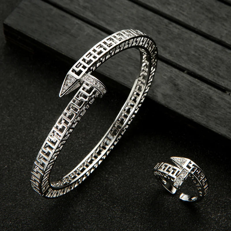 Vioraia Prestigious Jewelry Set