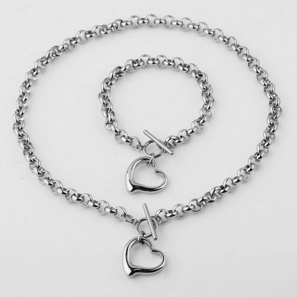 Vioraia Vintage Toggle Clasp Heart Jewelry Set
