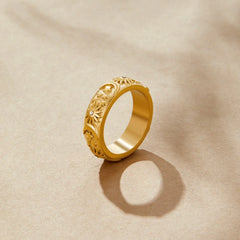 Vioraia Celestial Gold Ring