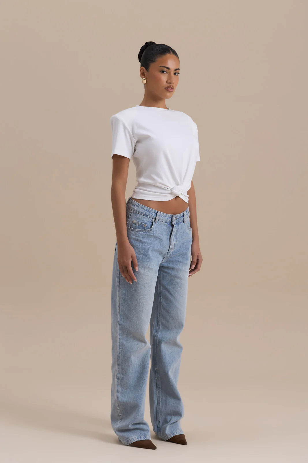WANDER STRAIGHT LEG JEANS WITH ADJUSTABLE WAIST | MID WASH DENIM