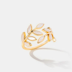 Vioraia Gold Leaf Ring