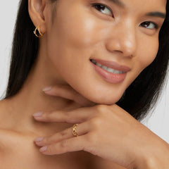 Vioraia Isabella Chain Ring