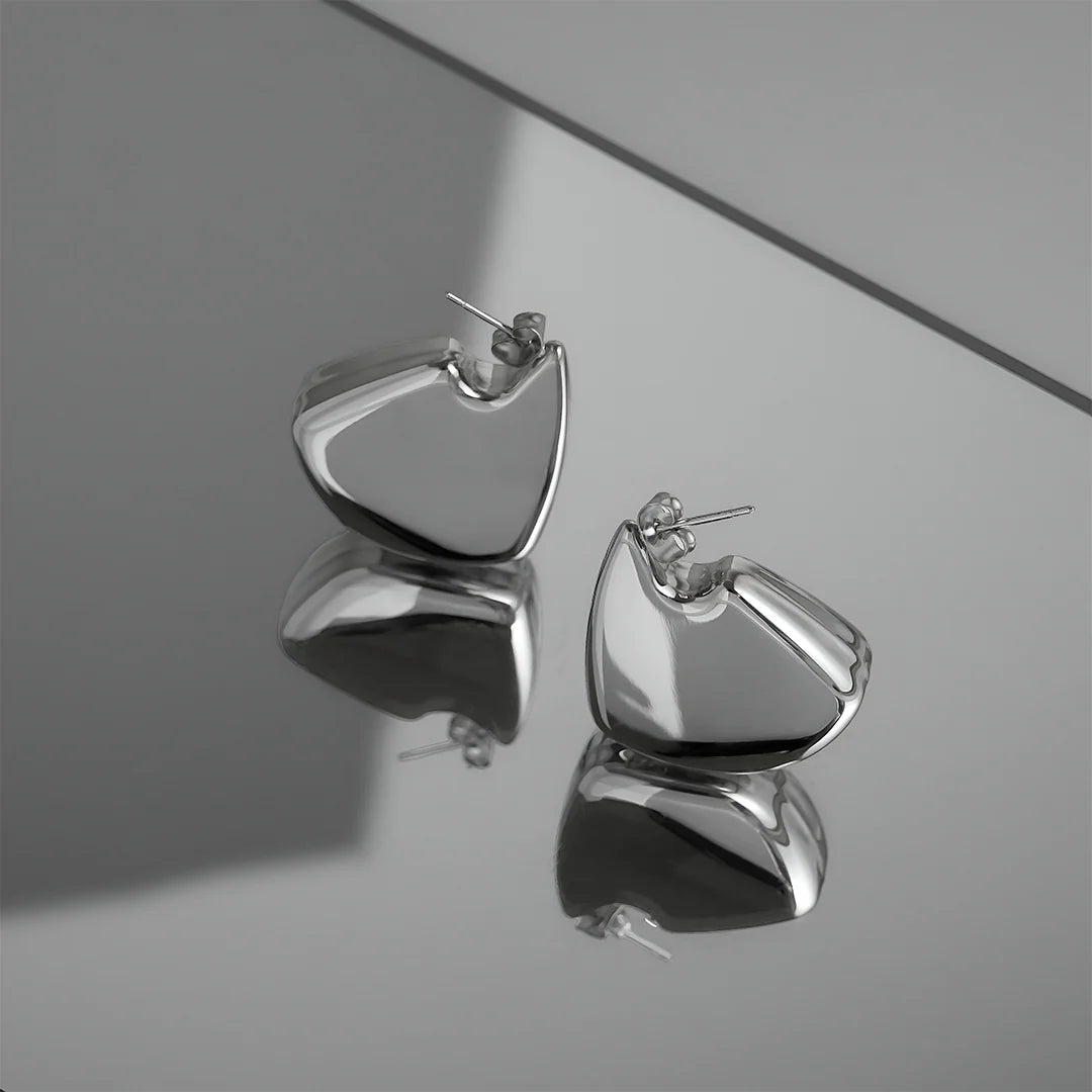 Vioraia Selena Sculptural Drop Earrings