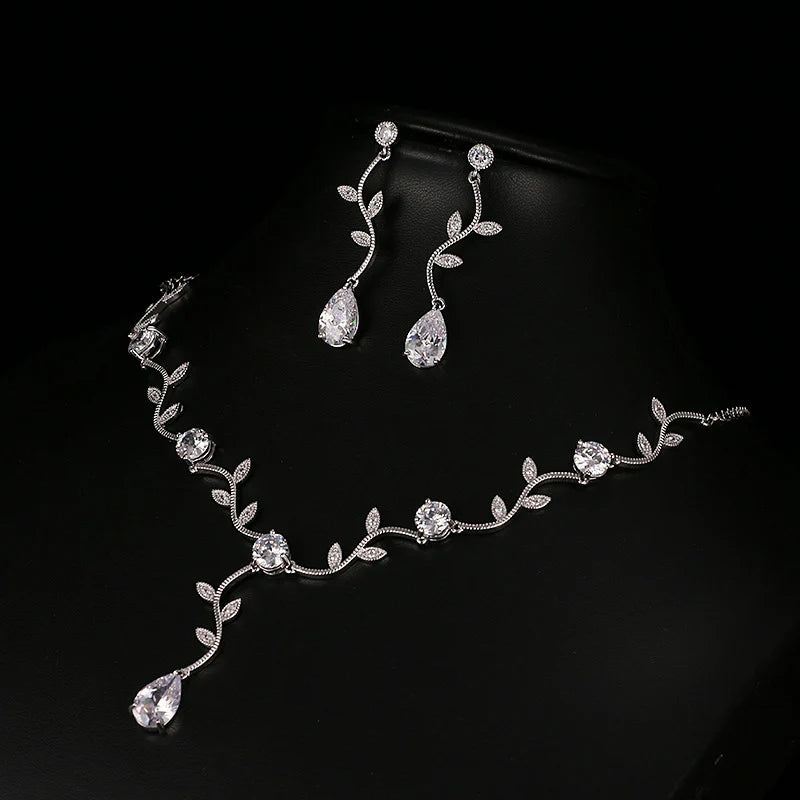 Vioraia Vine and Stud Sparkle Jewelry Set