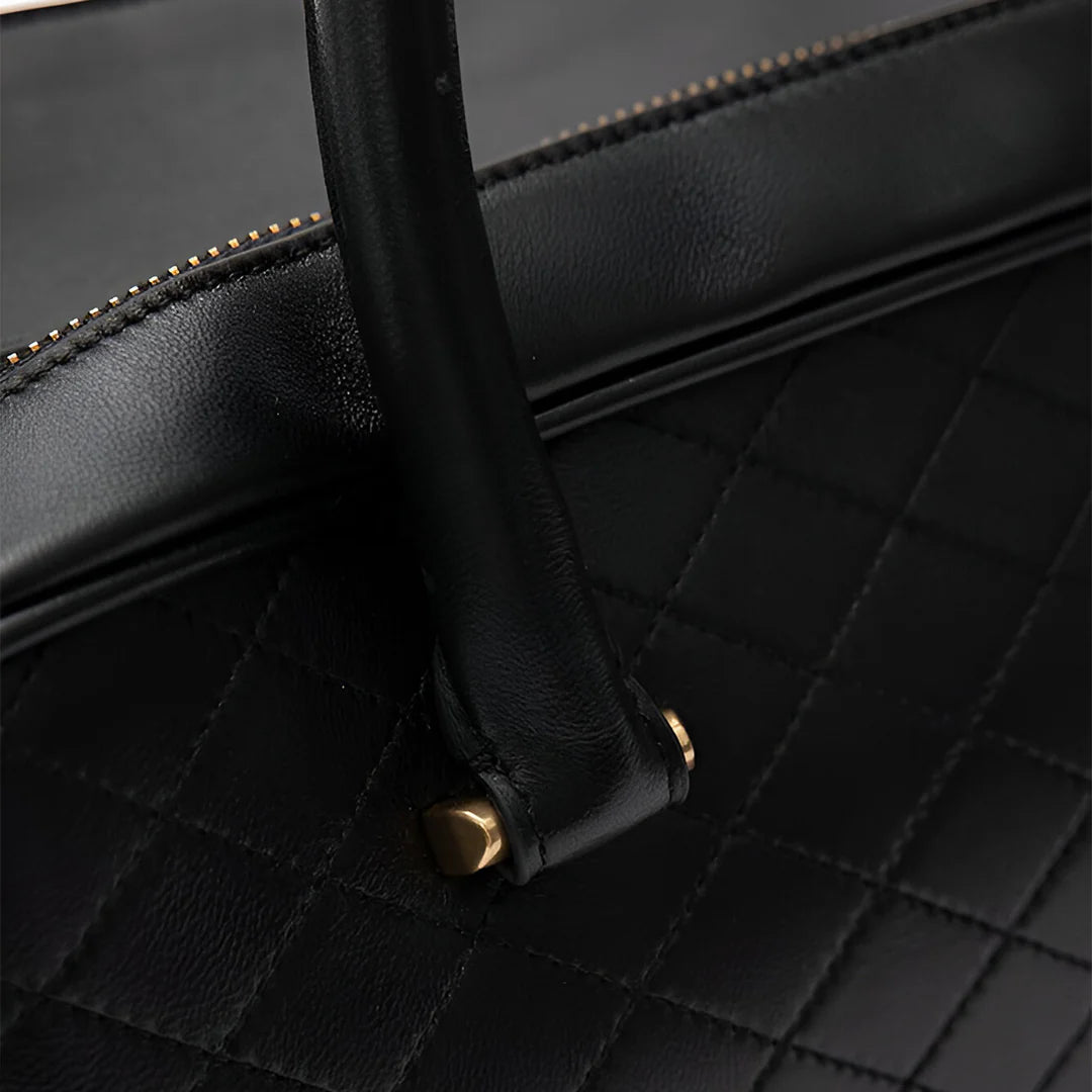 Vioraia Xiana Crossbody Bag