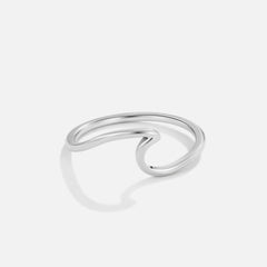 Vioraia Imari Silver Wave Ring