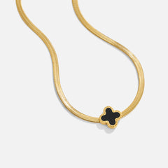 Vioraia Azalea Black Clover Necklace