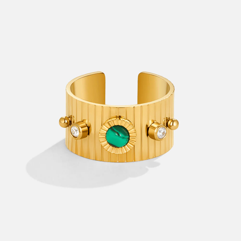 Vioraia Vintage Dakota Gold Ring