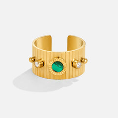 Vioraia Vintage Dakota Gold Ring