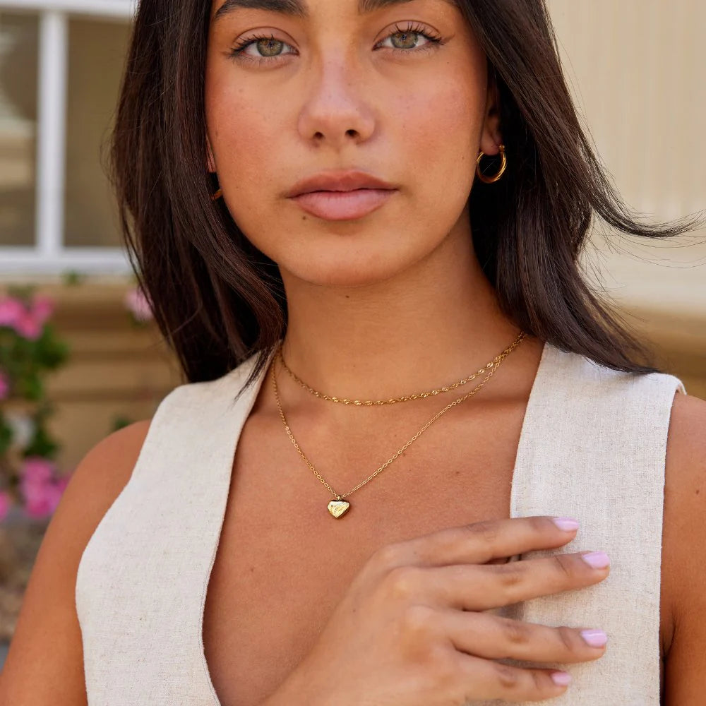 Vioraia Marina Love Gold Necklace