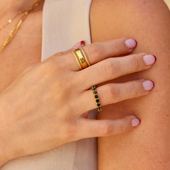 Vioraia Ember Gold Ring