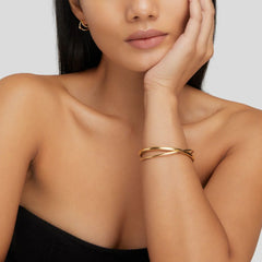 Vioraia Eva Gold Twist Bracelet