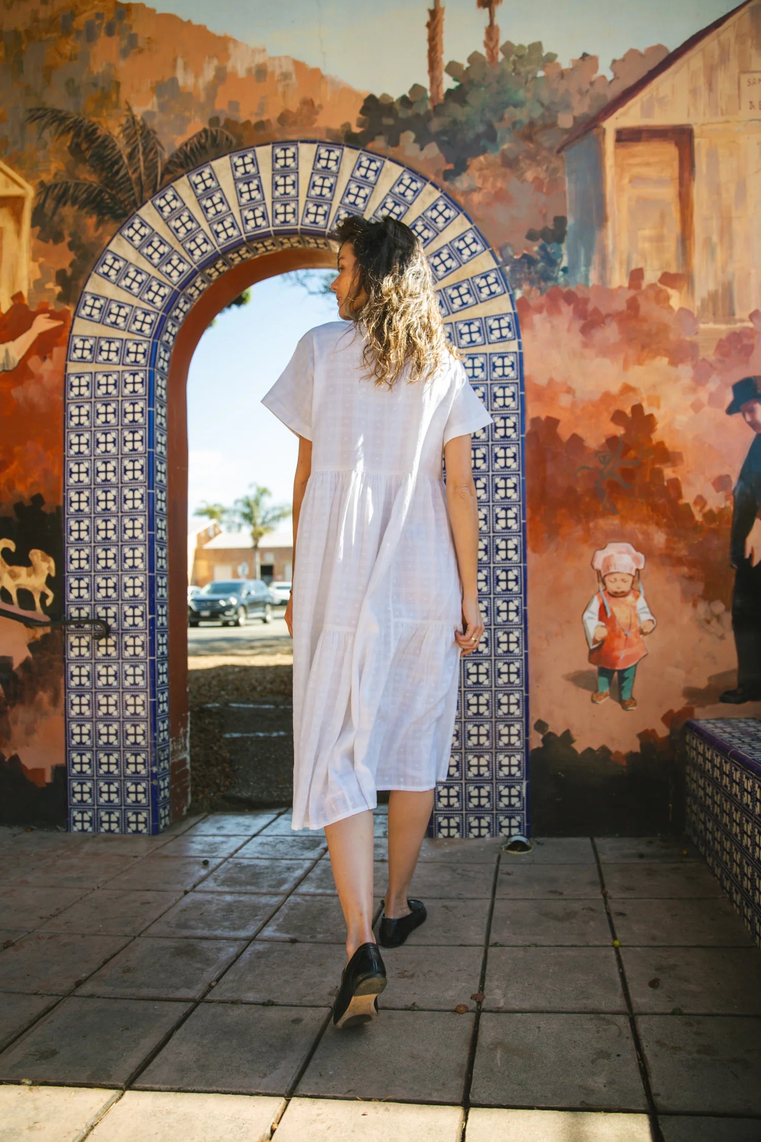 White lily dress