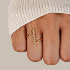 Vioraia Mila Twisted Gold Ring