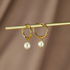 Vioraia Freshwater Pearl Bella Hoop Earrings
