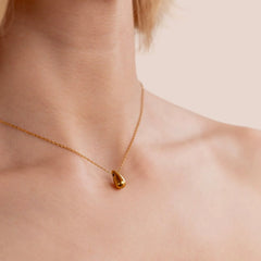 Vioraia Amara Golden Teardrop Necklace