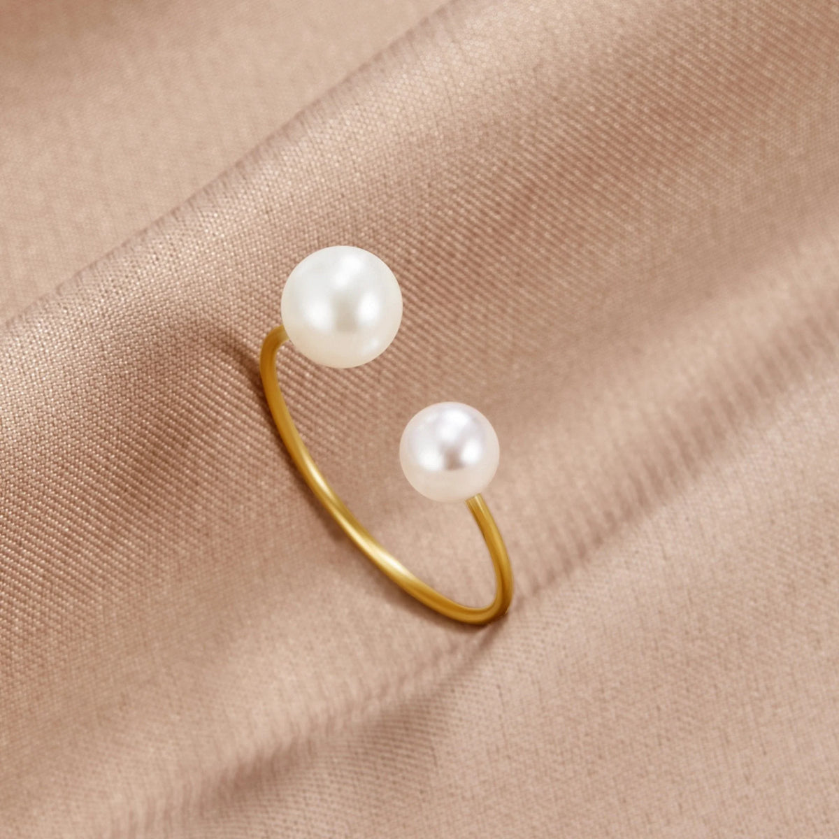 Vioraia Durya Double Pearl Wrap Ring