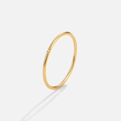 Vioraia Eula Gold & Crystal Band Ring Set