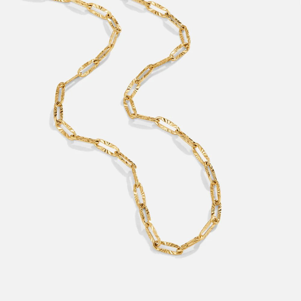 Vioraia Lara Paperclip Chain Necklace