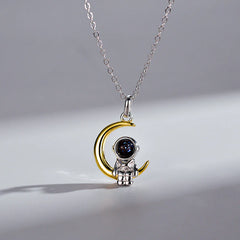 Vioraia Astronaut Moon Necklace