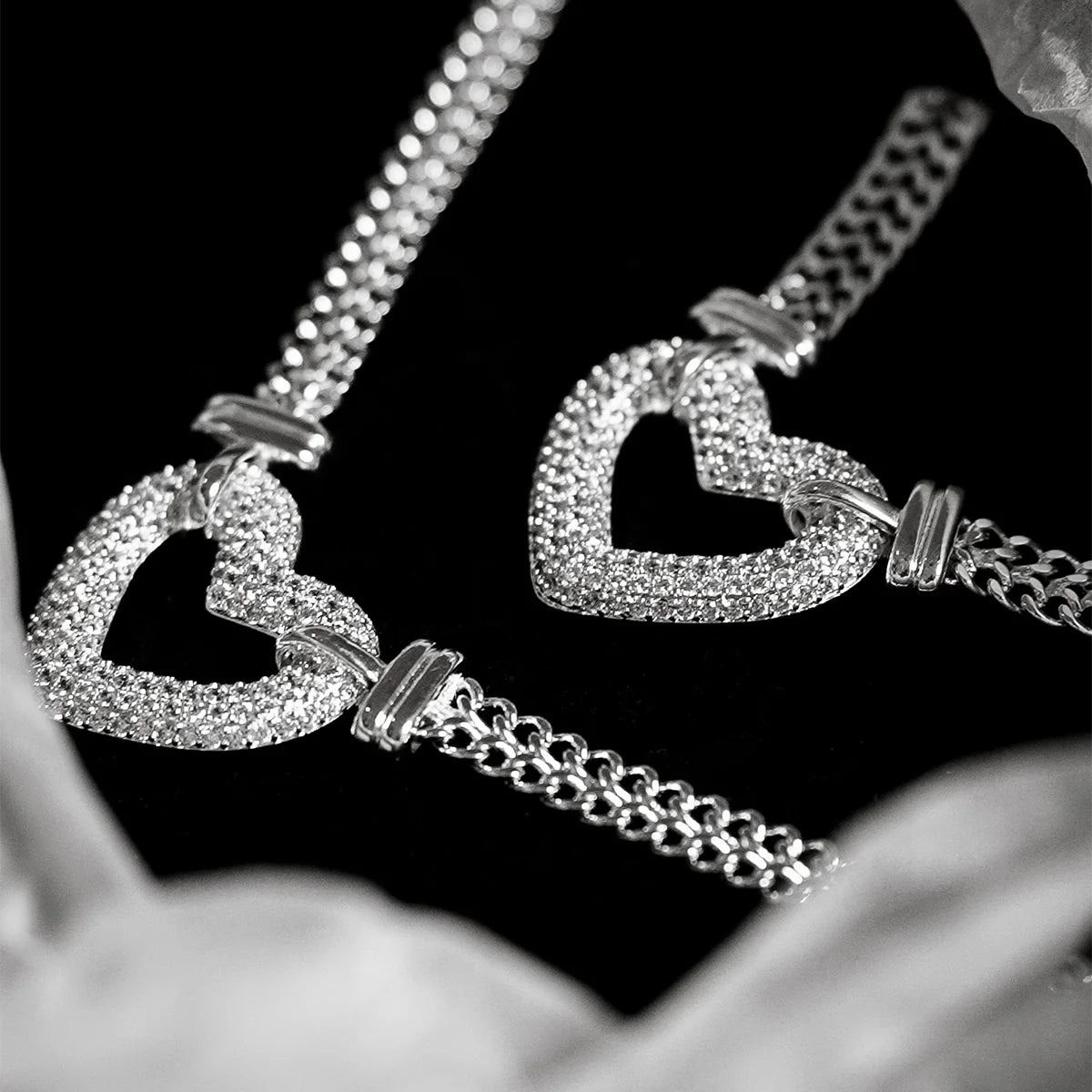 Vioraia Paris Heart Pendant Jewelry Set