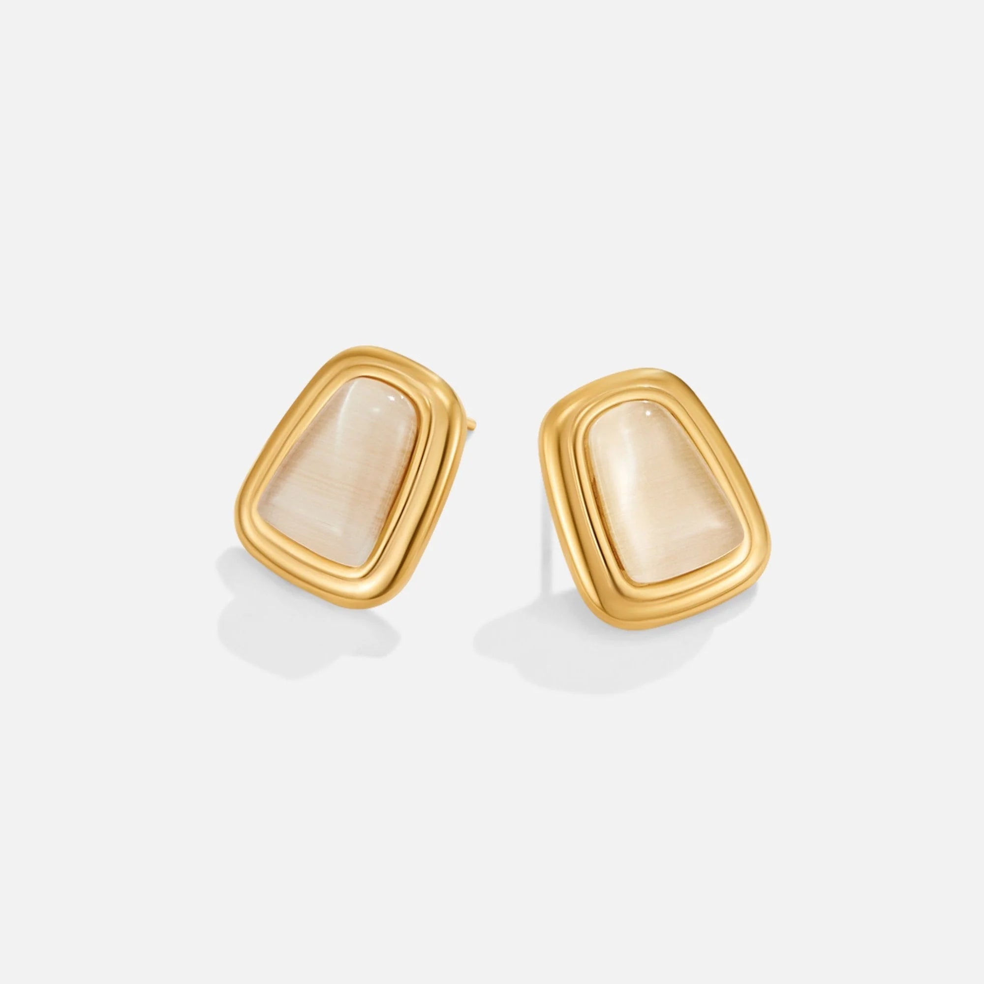 Vioraia Ava White Stone Earrings