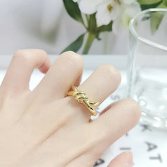 Vioraia Evelyn Knot Statement Ring