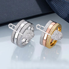 Vioraia Lustrous Pin Ring