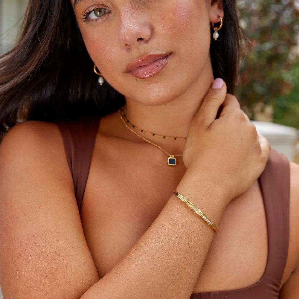 Vioraia Kim Crystal bangle