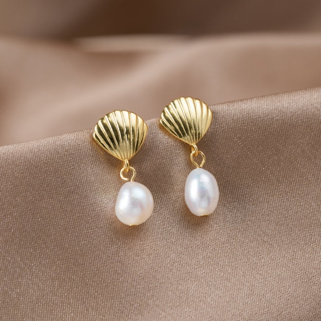 Vioraia Freshwater Pearl & Gold Shell Earrings