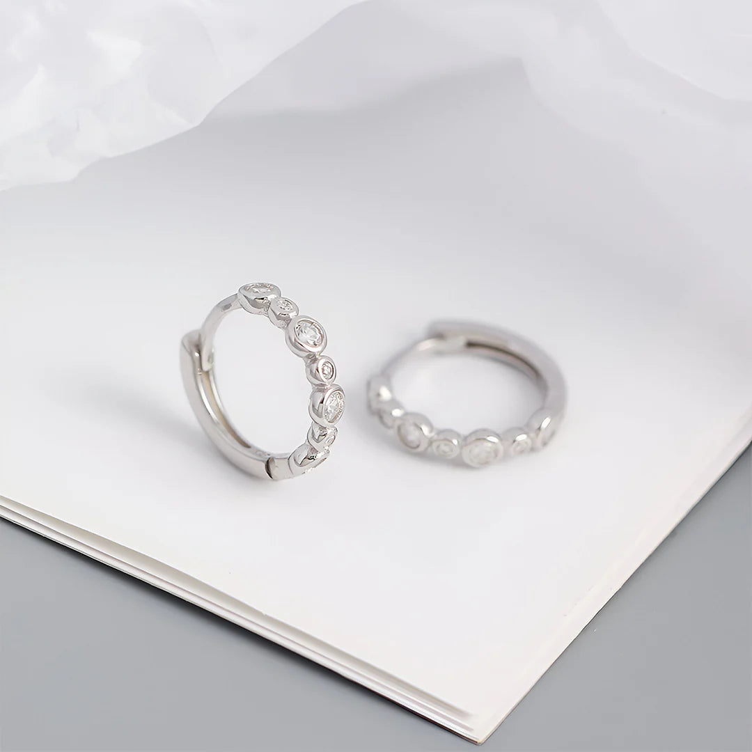 Vioraia Seraphina Moon Hoops