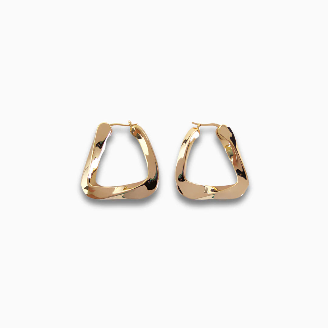 Vioraia Sierra Wave Hoop Earrings