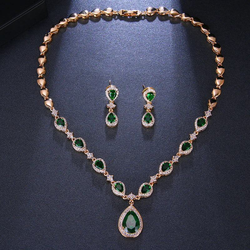 Vioraia Luxurious Emerald Green Jewelry Set
