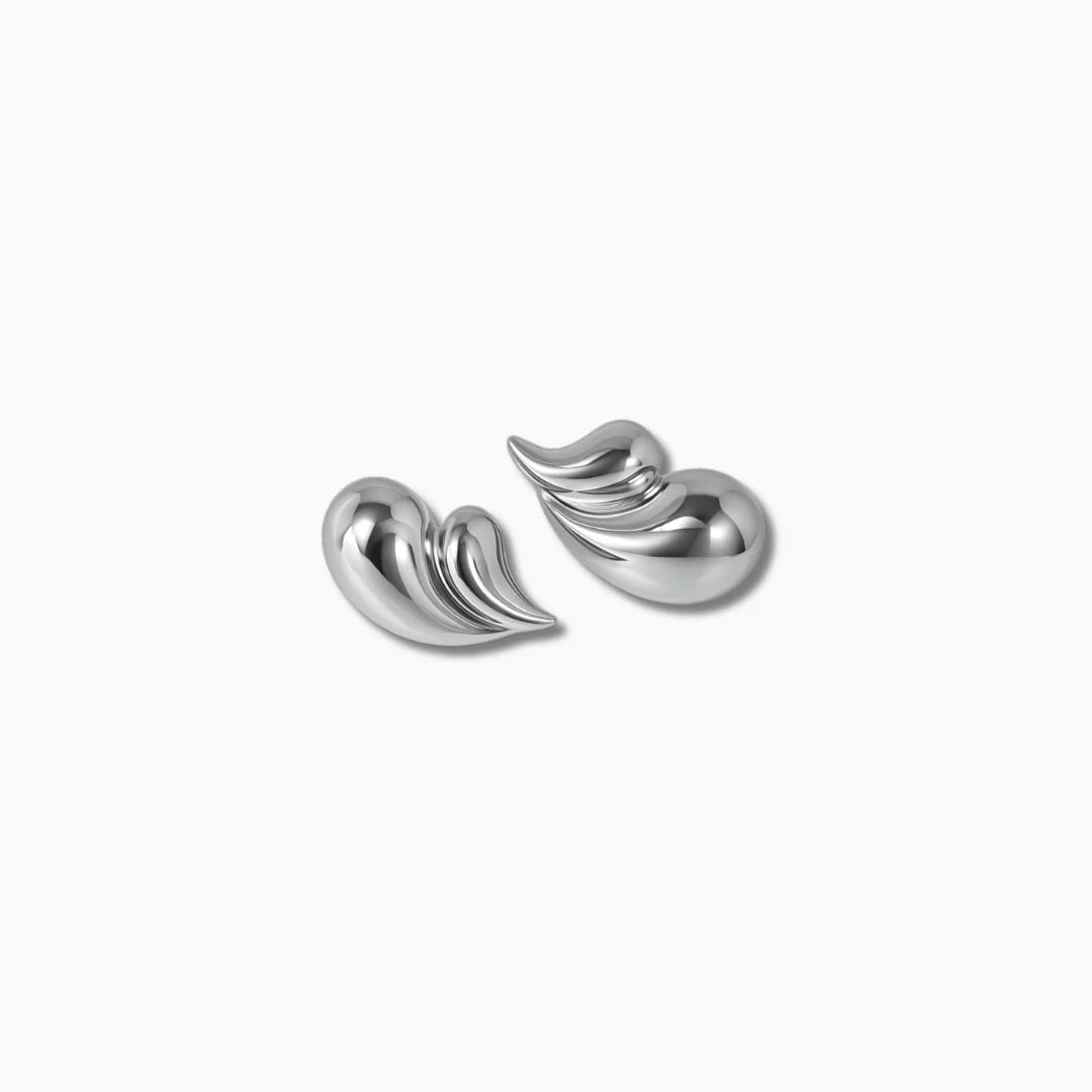 Vioraia Selena Lustrous Flow Earrings