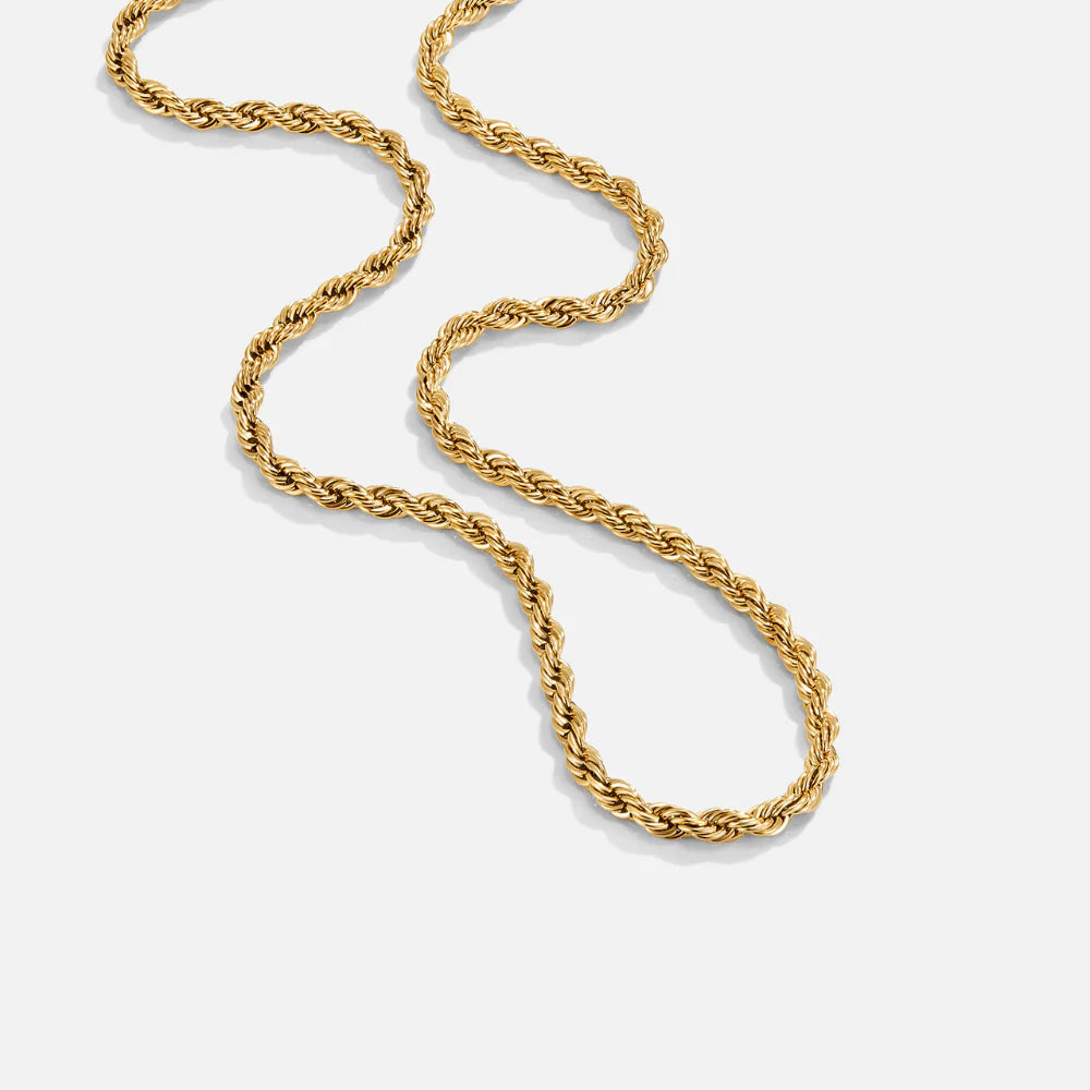 Vioraia Calla Gold Twisted Chain Necklace