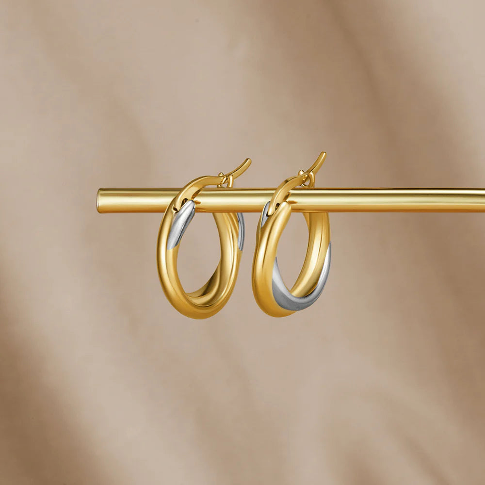 Vioraia Lea Entwined Hoop Earrings