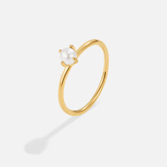 Vioraia Uma Pearl Solitaire Ring