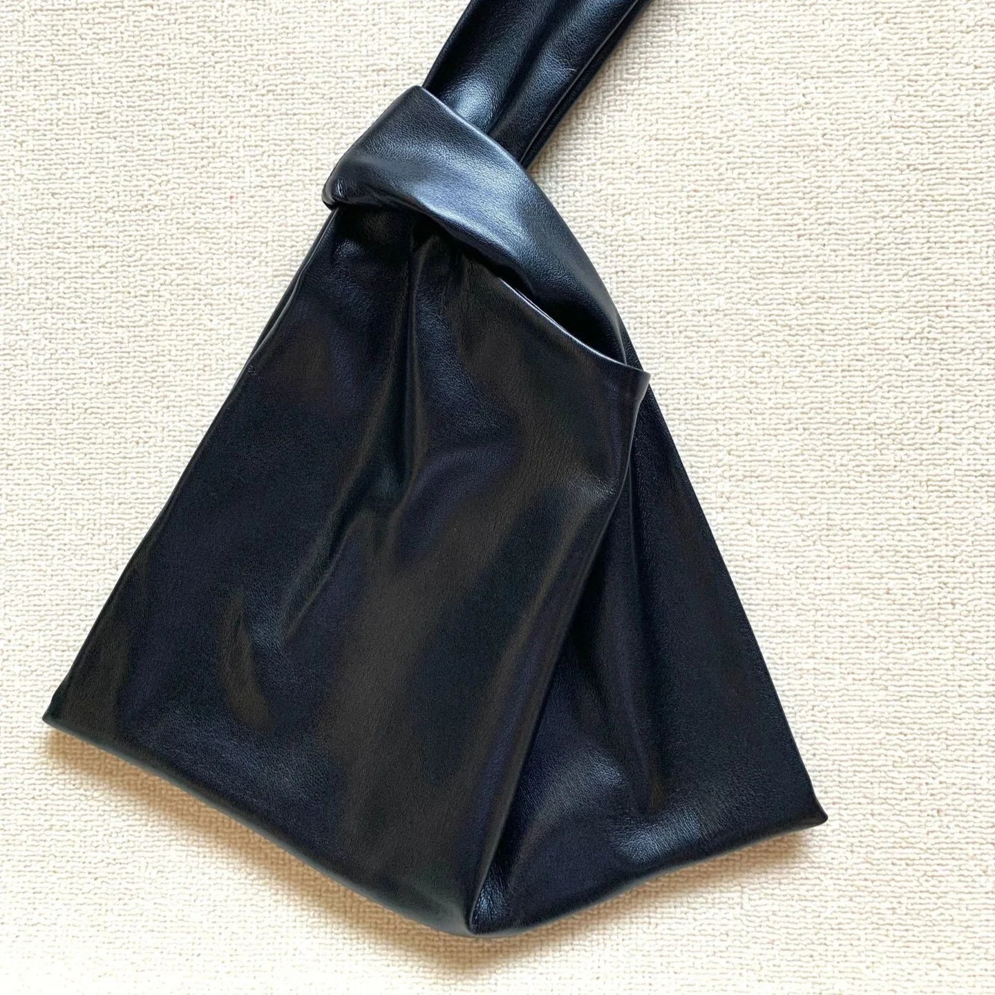 Vioraia Devon Handbag