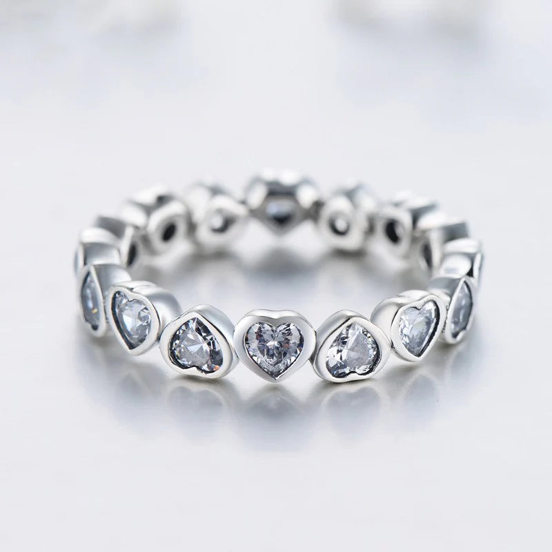 Vioraia Darling Devotion Ring