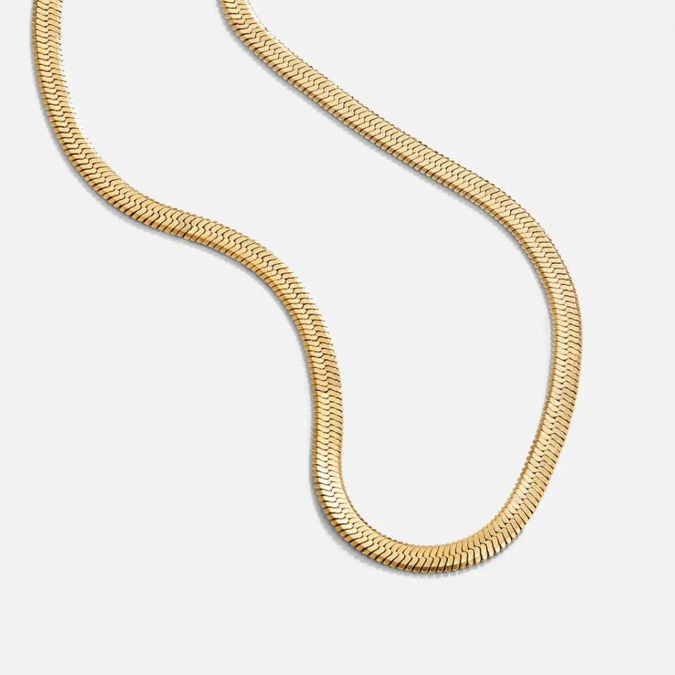 Vioraia Sarya Snake Chain Gold Necklace