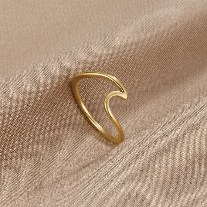 Vioraia Imari Gold Wave Ring