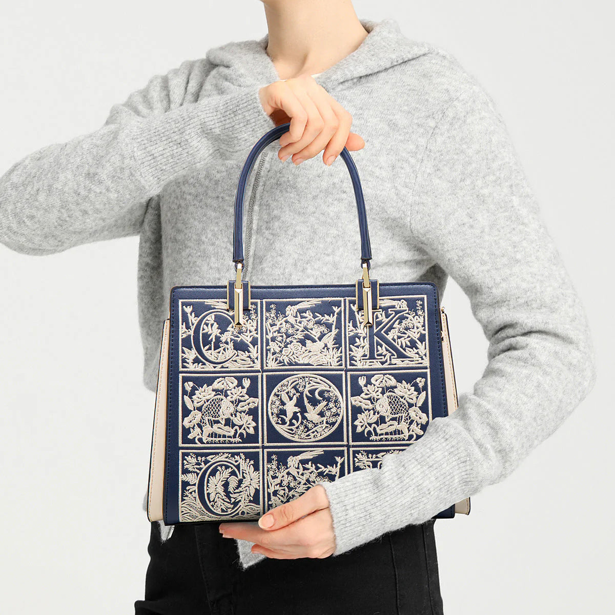 Vioraia Havilah Embroidery Medium Tote Bag