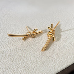 Vioraia Lyra Twist Climber Earrings