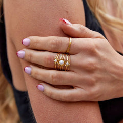 Vioraia Pearl Stack Ring
