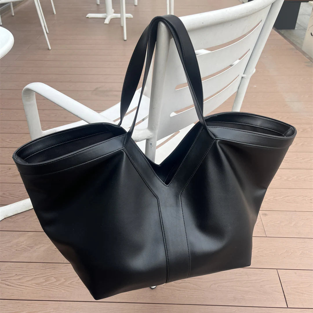 Vioraia Trina Tote Bag